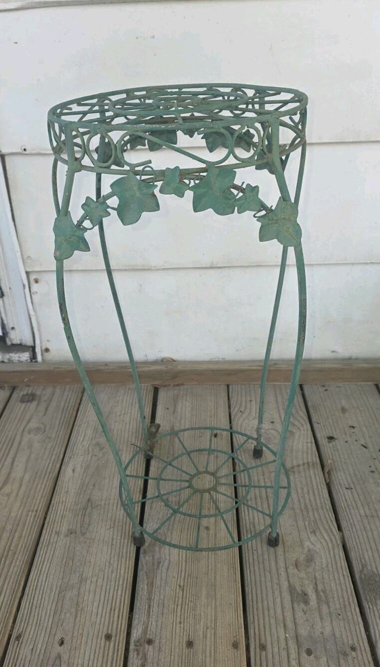 Vintage Plant Stand Double Shel Tole English Ivy Round Green CottageCore 21"x10"